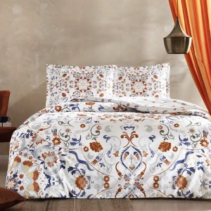 Lenjerie de pat florală albă TAC Viola, model floral multicolor pe fundal alb, set de 5 piese din mako-satin