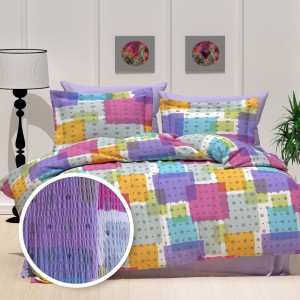 Lenjerie pat dublu cu patrate multicolore in nuante de mov, roz, galben, gri, bumbac 100% creponat, set de 6 piese.