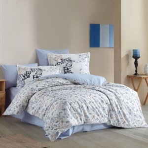 Lenjerie de pat dublu din poplin percale Hobby Home cu design elegant floral și ornamente albastre