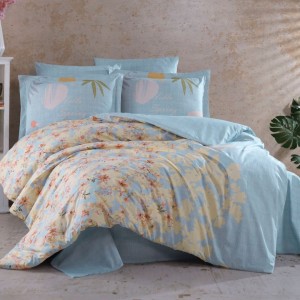 Lenjerie pat poplin percale Hobby Home, model Hello Spring, cu design floral vesel în nuanțe de albastru și galben pastel