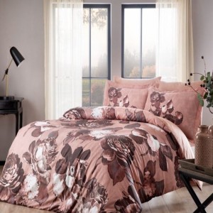 Lenjerie de pat dublu satin de lux TAC model Avila cu imprimeu floral digital și nuanțe roz-maro, fabricată din 100% bumbac satinat.