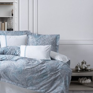 Lenjerie de pat CottonBox Stilla Blue, design abstract albastru și gri, bumbac 100% satinat mercerizat