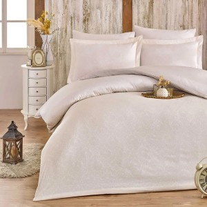 Lenjerie de pat Damasc crem cu model jacquard, bumbac dublu satinat, marca Hobby Home.