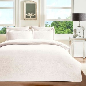 Lenjerie de pat Jacquard Satin de Lux 6 Piese TAC Leo Ecru, detalii complexe, bumbac satinat