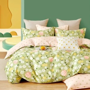 Lenjerie pat percale bumbac 100%, 1 persoana, Pucioasa, Flori si capsuni