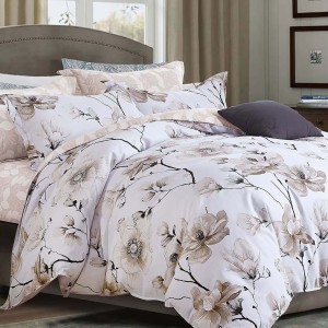 Lenjerie de pat percale flori bej pe fond alb, set de 3 piese, pat de 1 persoană, bumbac 100%, fabricată în România