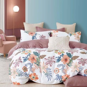 Lenjerie de pat percale flori portocalii și mov pe fond alb, set de 3 piese, pat de 1 persoană, bumbac 100%, fabricată în România