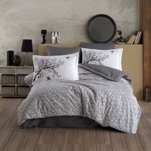 Lenjerie de pat dublu din poplin percale Hobby Home cu design crenguțe și păsări în nuanțe de alb și gri