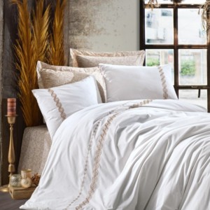 Lenjerie de pat albă cu broderie bej și accente decorative subtile, model Ines Bej, bumbac ranforce, 6 piese