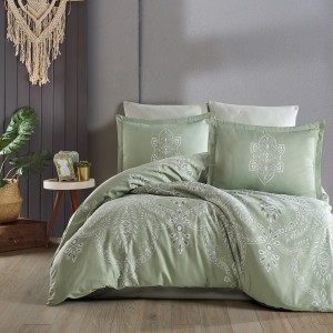 Lenjerie de pat dublu satin de lux verde deschis cu design de dantelă albă