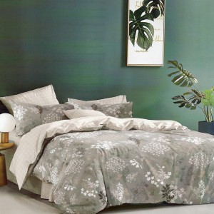 Lenjerie de pat dublu cu imprimeu floral alb și gri pe fundal gri deschis, set 4 piese, lenjerii de pat 1+1 gratis