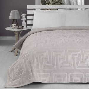 Pătură embosată Monk Vizon 200x220 cm cu design geometric maro deschis