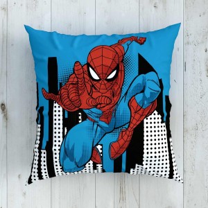 Pernuță decorativă Disney pentru copii cu Spider-Man, în culori albastru, roșu și negru, dimensiune 40x40 cm, cu desene animate detaliate și elemente grafice.