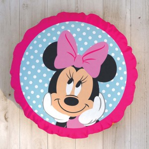 Pernuță decorativă rotundă Disney pentru copii cu Minnie Mouse, în culori roz, negru și alb, diametru 40 cm, cu desene animate detaliate și fundal cu buline.