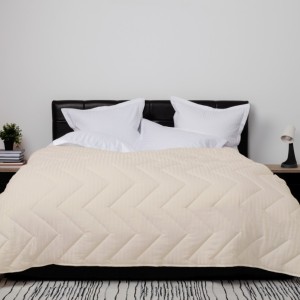 Pilota lana 100% naturala cu fata din damasc, crem, dimensiune 140x210 cm