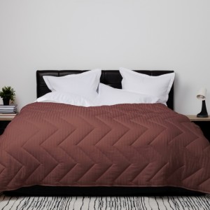 Pilota lână 100% naturală cu față din damasc, maro, dimensiune 180x210 cm, fabricată în România