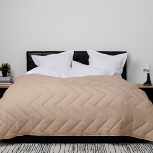 Pilota Cappuccino lana 100% naturala Pucioasa 140x210 cm, fata damasc, confort si caldura pentru noptile reci