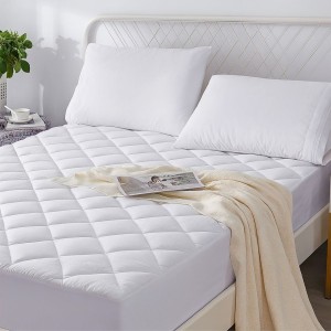 Protectie saltea matlasata impermeabila alba 90x200 cm Deluxe Pucioasa cu elastic