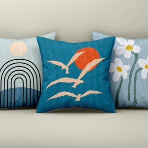 Set 3 fete perna decorative 43x43 cm cu pescarusi in zbor, curcubeu stilizat si margarete pe fundal bleu