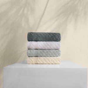 Set 4 prosoape bumbac 100% Koza crem, gri, ecru, antracit – ultra-absorbante și moi
