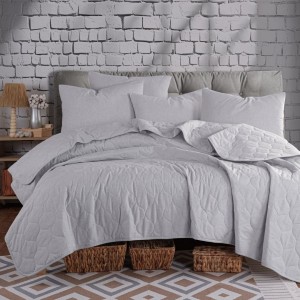 Set cuvertura matlasata 200x220 cm + 2 fete perna Solid Gri