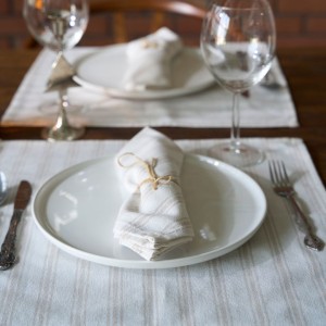 Suport farfurie / Servet masa - set 4 bucati din bumbac, design dungi, Majori Crem