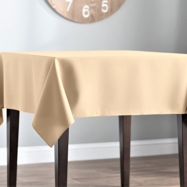 fata de masa damasc cappuccino bumbac 100% Pucioasa 140x220 cm dunga 1 cm