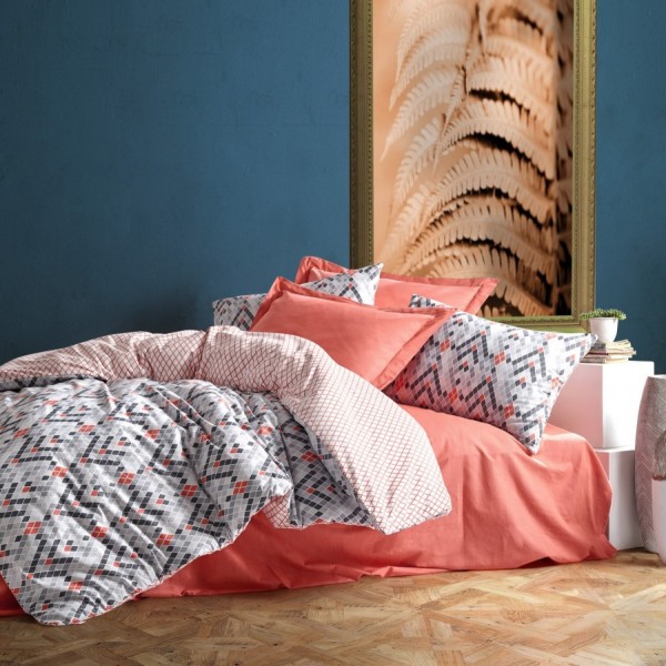Lenjerie de pat dublă din bumbac 100% ranforce, Cotton Box, design geometric în nuanțe de scorțișoară, gri și alb, cu modele pătrate și diagonale.