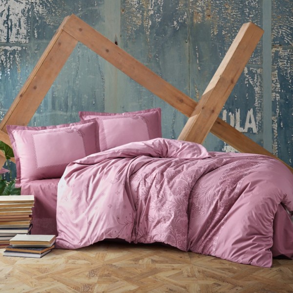 Lenjerie de pat dublu cu design sofisticat roz, broderii fine, bumbac 100% ranforce