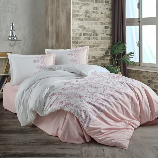 Lenjerie de pat dublu cu design floral delicat în alb și roz pal, bumbac 100% ranforce