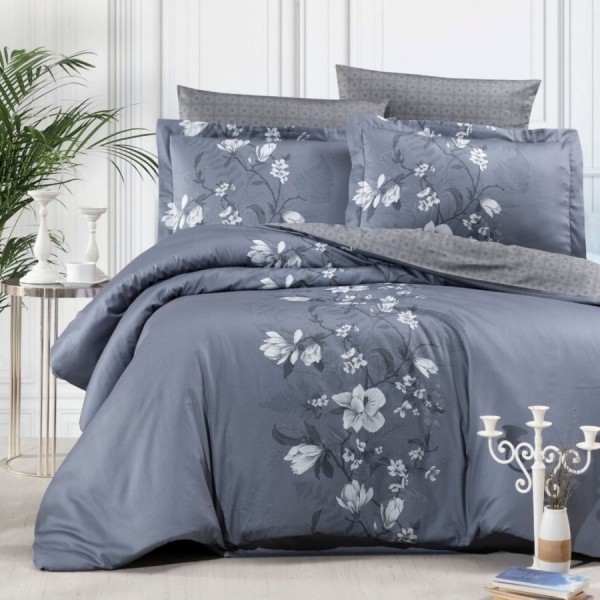 Lenjerie de pat First Choice Evan Indigo bumbac satinat 220 TC cu flori albe pe fond albastru gri