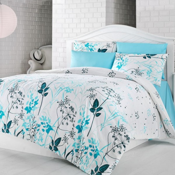 Lenjerie de pat dublu din bumbac 100% ranforce cu design floral în nuanțe de albastru deschis și verde pe fundal alb