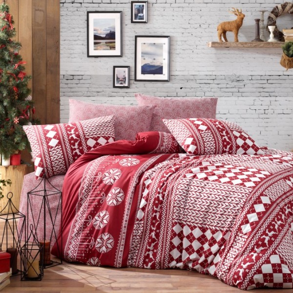 Lenjerie de pat dublu bumbac 100% Ranforce Deer Claret Red cu design festiv în nuanțe de roșu și alb și motive de iarnă