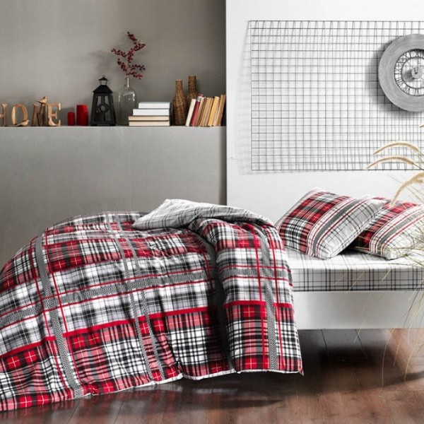 Lenjerie de pat dublu din bumbac 100% ranforce, model Blair, cu design în carouri roșii, albe și negre