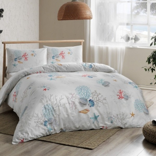 Lenjerie de pat dublu bumbac 100% ranforce cu design marin în nuanțe de alb, albastru, roșu și galben, set de 4 piese