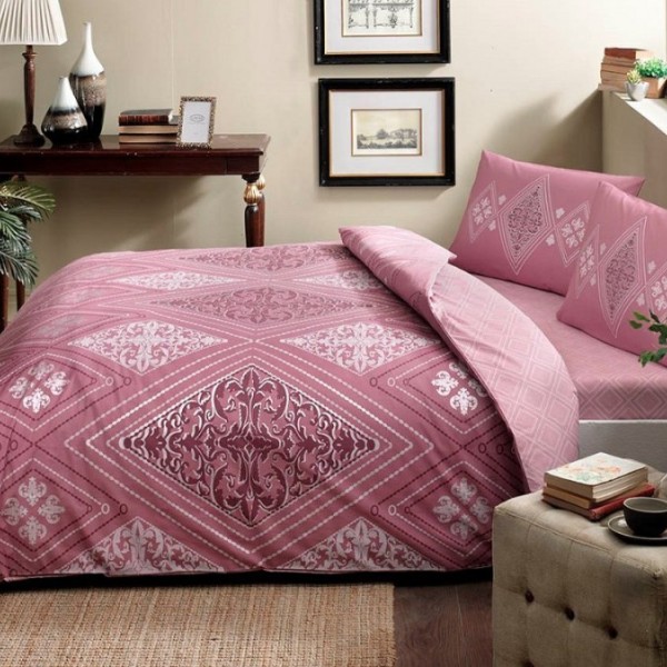 Lenjerie de pat dublu bumbac 100% ranforce TAC Silvia roz-alb cu motive geometrice și florale
