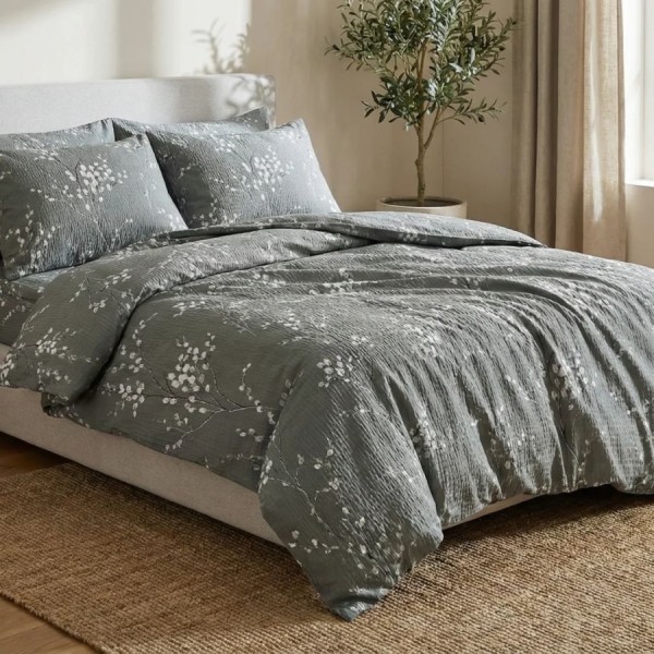 Lenjerie pat dubla creponata bumbac 100% gri cu crengute cu elastic 160x200 fabricata in Romania