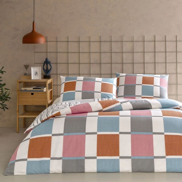 lenjerie de pat TAC Loxa bumbac 100% ranforce cu cearceaf elastic 160x200 si model geometric in carouri bleu gri roz si caramiziu
