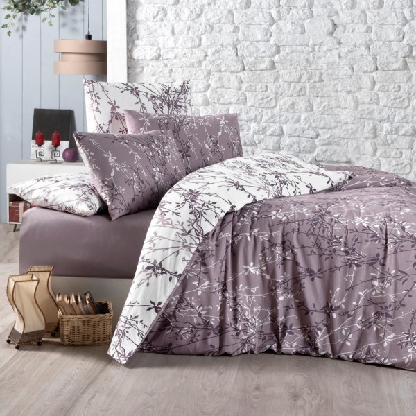 Lenjerie de pat Story Home Zena Lilac din bumbac 100% ranforce, cu design floral alb-lila pe fundal lila și alb