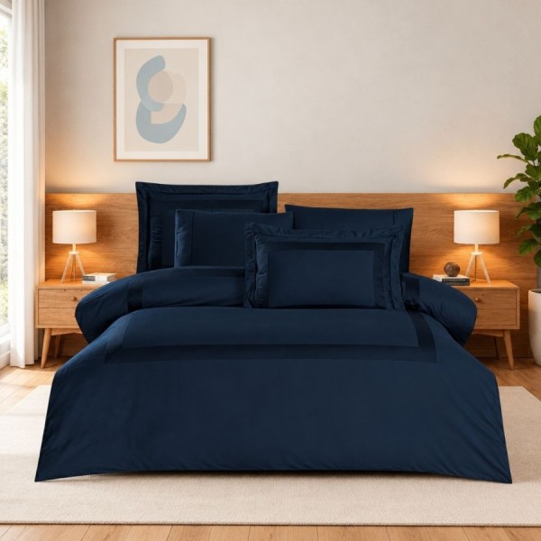 Lenjerie de pat Montova Bleumarin La Romano, bumbac satinat 300TC, chenare geometrice bleumarin