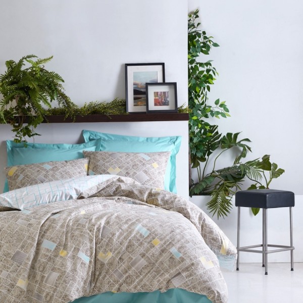 Lenjerie de pat dublu bumbac 100% Ranforce Cotton Box Dotted Turquoise cu design geometric în nuanțe de bej, turcoaz și galben pastel, modernă și luminoasă.
