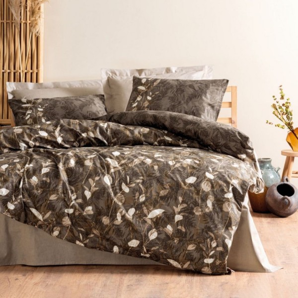 Lenjerie de pat Foresta Bej din bumbac 100% ranforce, brand Cottonbox, cu design floral în tonuri de bej și maro, ideală pentru un decor natural și elegant.