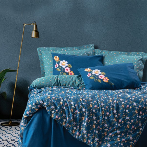 lenjerie pat bumbac ranforce, lenjerie pat Freya Dark Blue, lenjerie motive florale, lenjerie nuanțe albastru roz galben