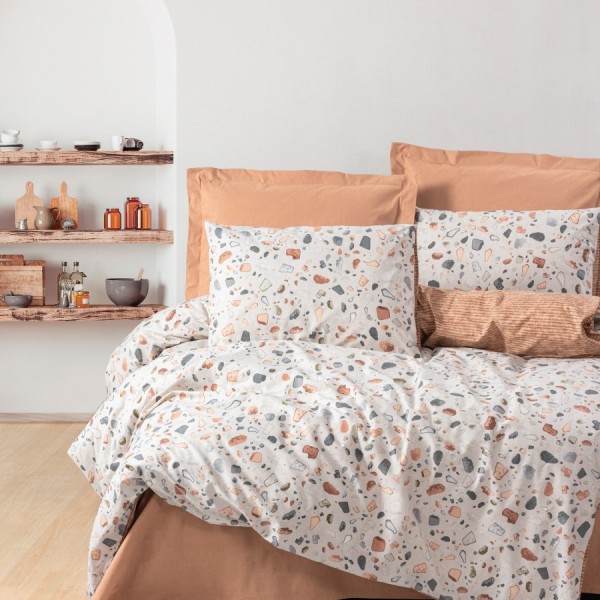 Lenjerie de pat dublu bumbac 100% ranforce Cottonbox Oniks, design abstract în nuanțe de caramel, alb, gri și portocaliu.