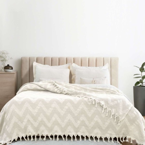 Pled bumbac reciclat Naomi Crem 200x230 cm cu ciucuri și model zig-zag