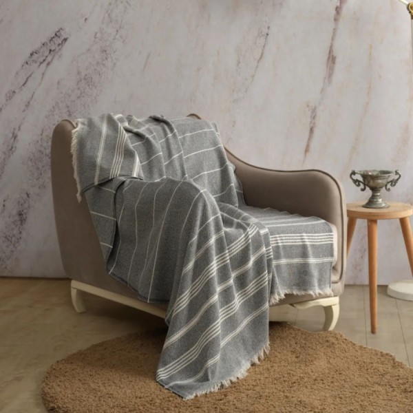 Pled bumbac antracit cu dungi ecru, dimensiuni 130x170 cm, franjuri decorativi