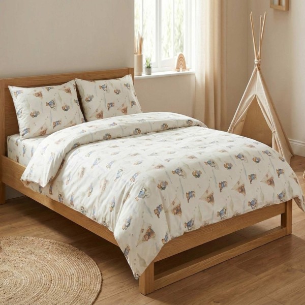 set cearceafuri din bumbac satinat crem cu ursulei, 2 cearceafuri pat 220x240 cm si 2 fete perna 52x72 cm