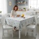 Fata de masa rotunda 180 cm, bumbac teflonat, model floral delicat, antimurdarie