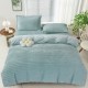 Lenjerie de pat cocolino Line galbena pentru pat dublu, material moale de inalta densitate, ideal pentru sezonul rece.