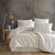 Lenjerie de pat dublu Nazenin Home Slub Ranforce Natur Antracit, bumbac 100% natural, cu design simplu în dungi fine de culoare antracit pe fundal alb, pentru un ambient relaxant și contemporan.